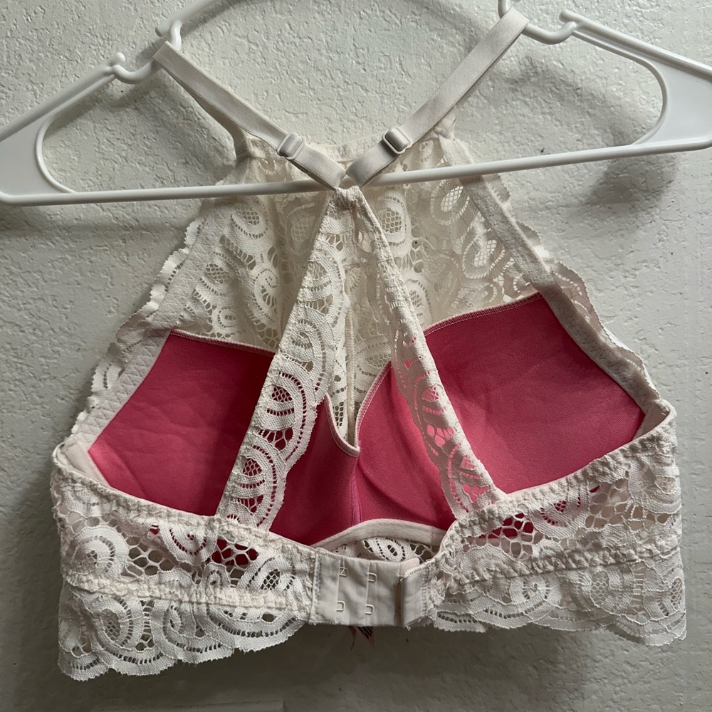 Victoria's Secret Cream Lace Halter Top - Picture 6 of 9